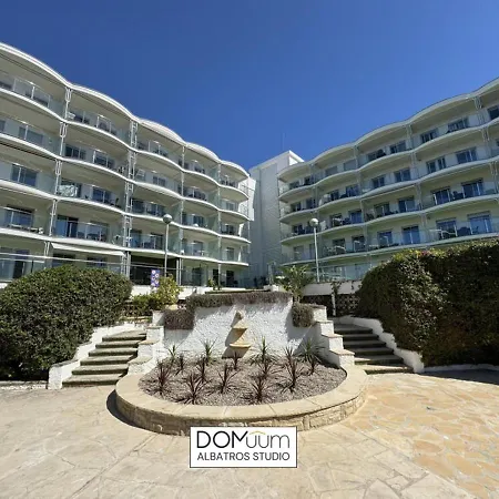 Apartamento Domuum Holidays - Albatros Family