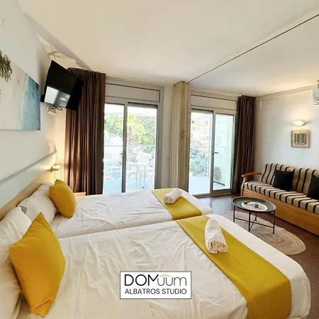 Domuum Holidays - Albatros Family Apartment *